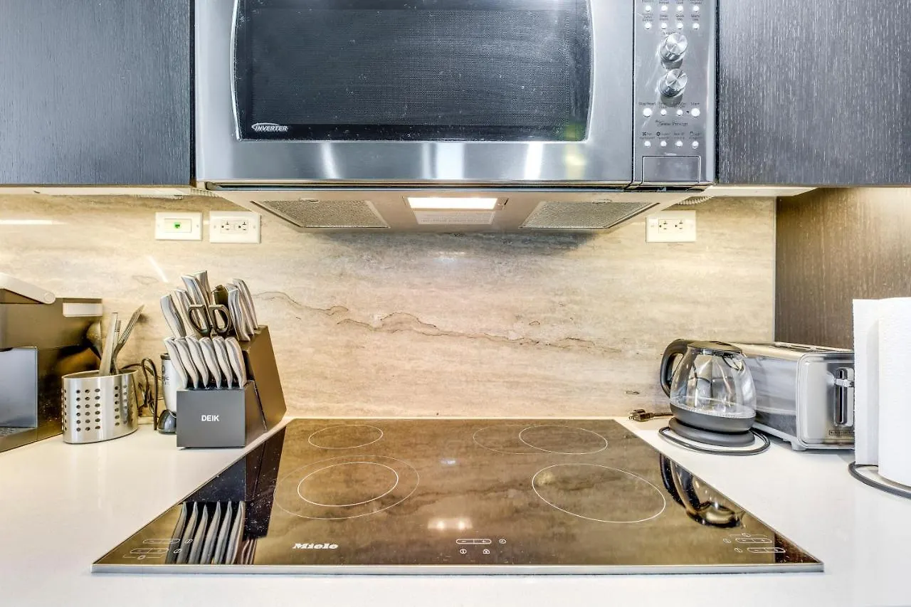 Atlas Suites Furnished Apartments- Iceboat Terrace Toronto 3*,