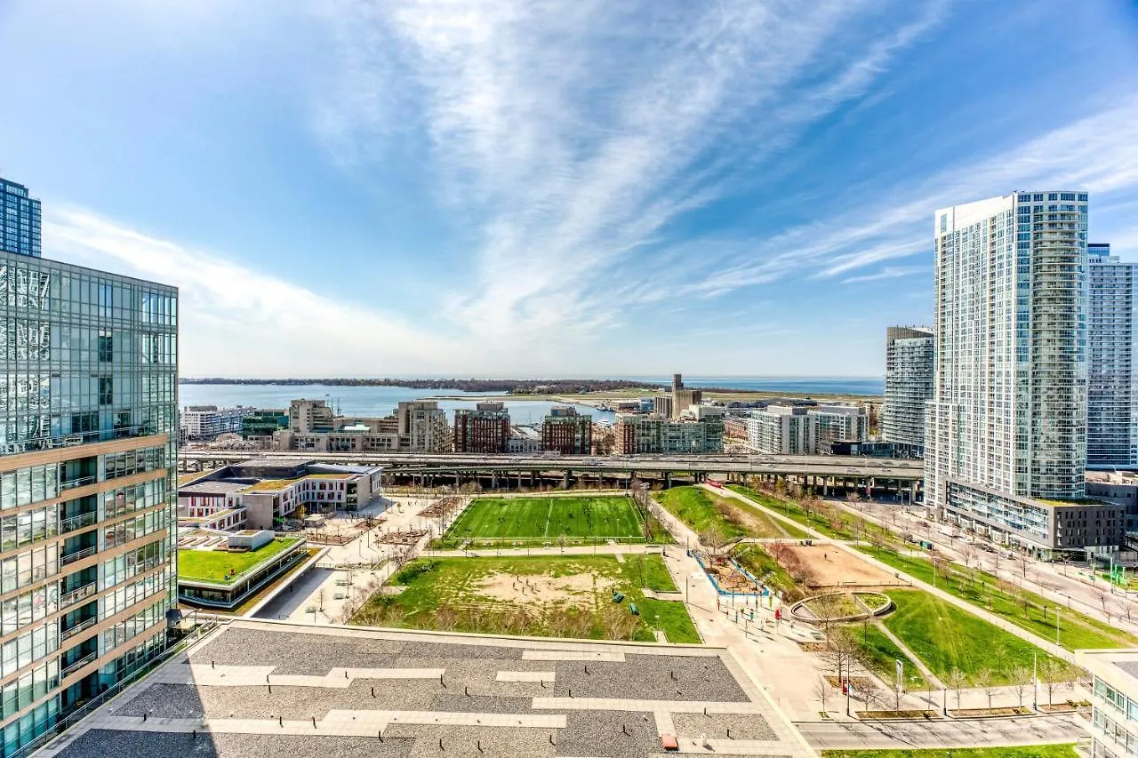 Atlas Suites Furnished Apartments- Iceboat Terrace Toronto 3*,