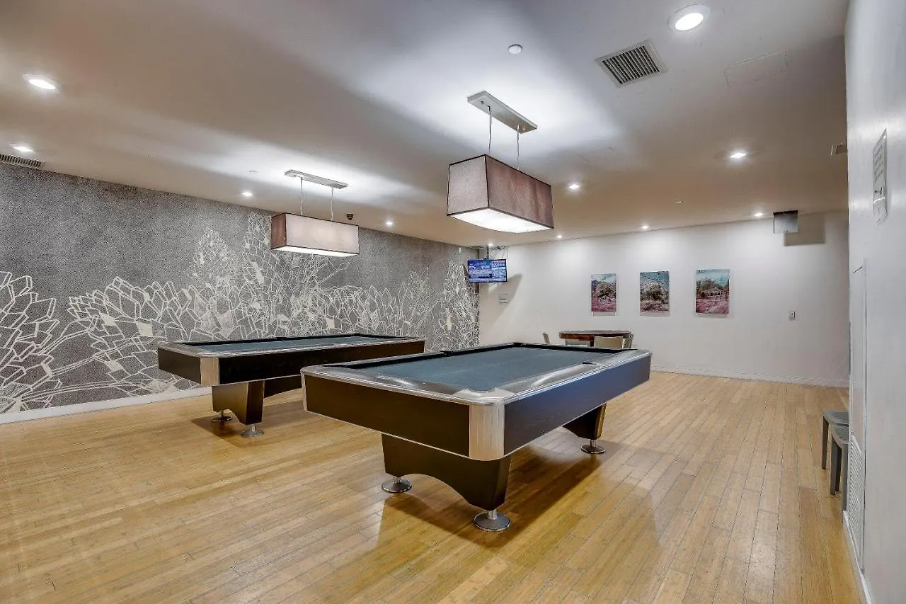 Atlas Suites Furnished Apartments- Iceboat Terrace Toronto Kanada