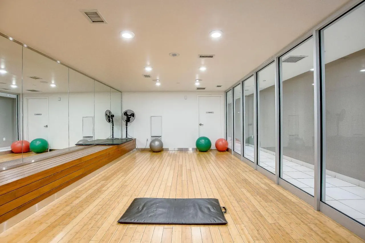 Gasthof Atlas Suites Furnished Apartments- Iceboat Terrace Toronto